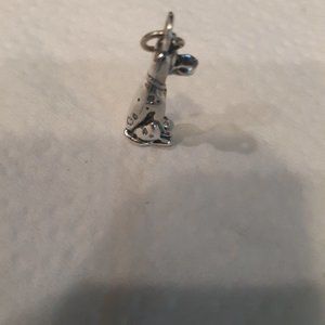 Pongo sterling charm.